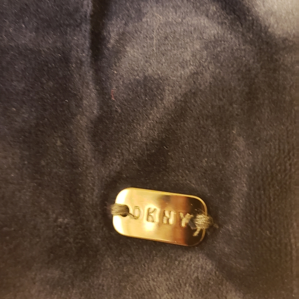 DKNY Plush Velvet pullover cropped hoodie - Picture 3 of 7
